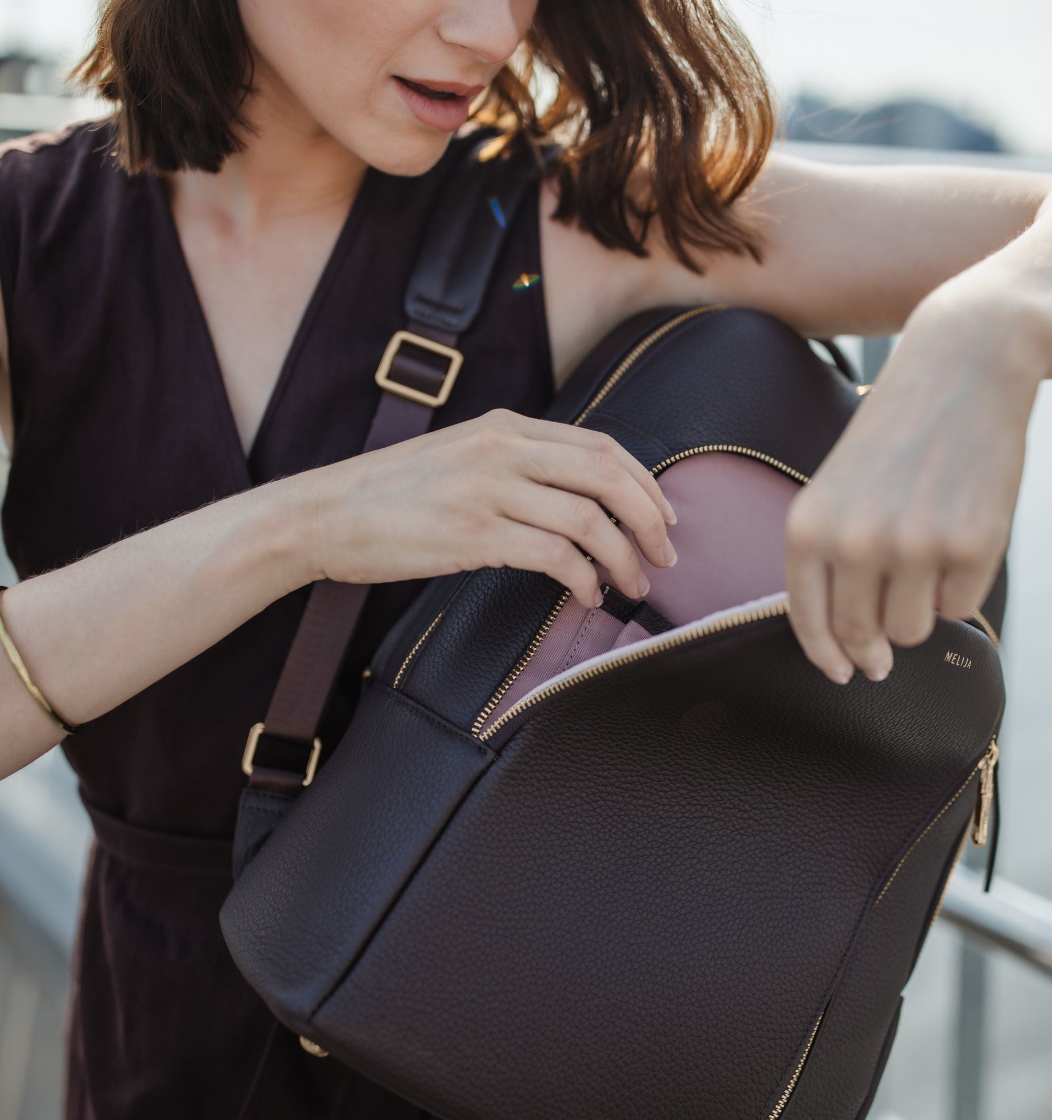 #color_Espresso | Light Gold