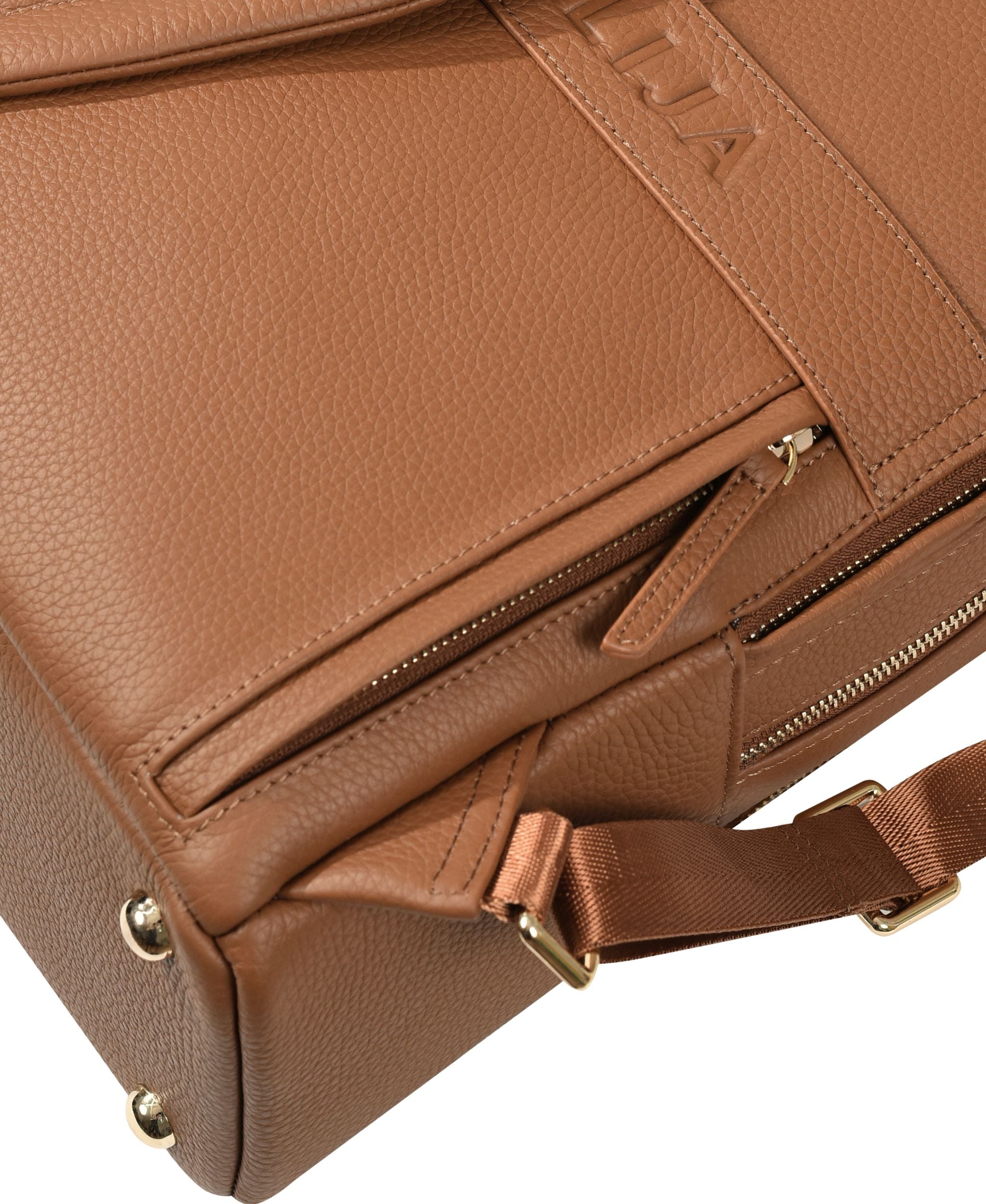 #color_Tan | Light Gold