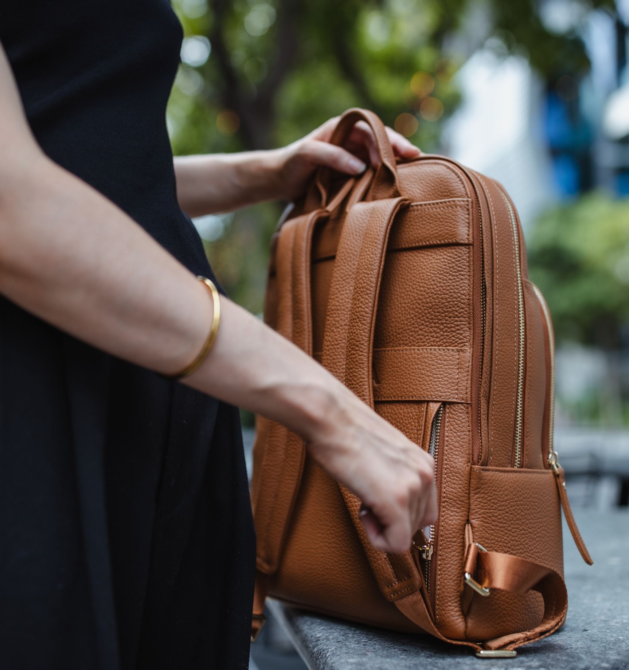 #color_Tan | Light Gold