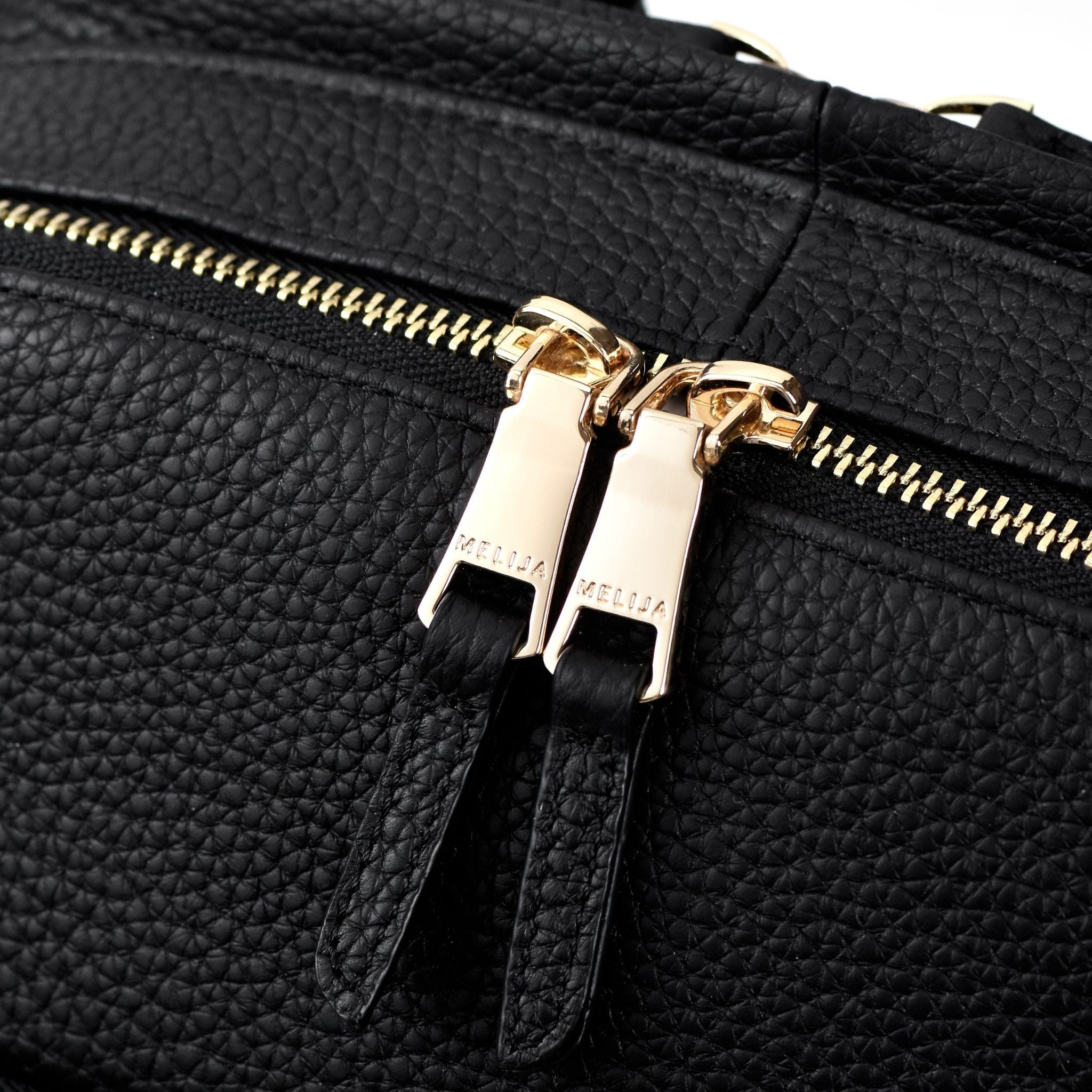 #color_Black | Light Gold