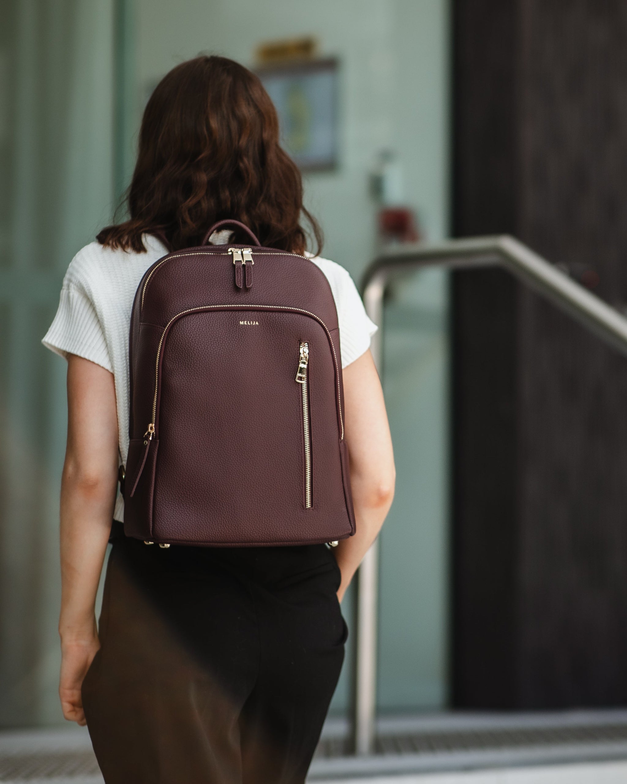 #color_Plum | Light Gold